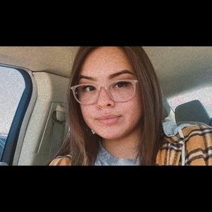 Meet your Posher, Natane